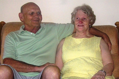 Blinde egpaar vier 49 jaar saam